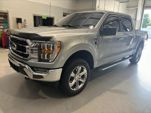 ICONIC SILVER METALLIC 2023 Ford F-150