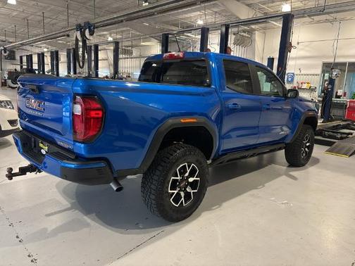 2023 GMC Canyon AT4X