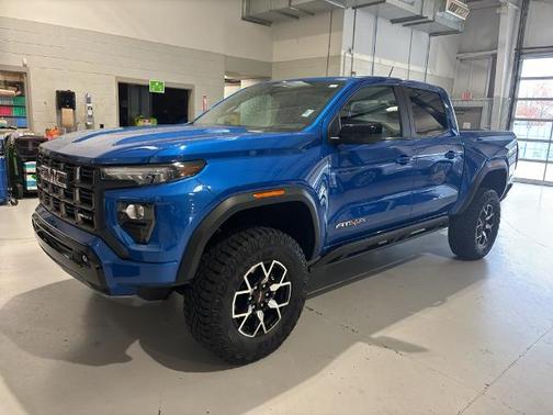2023 GMC Canyon AT4X