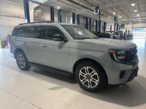 GLACIER GRAY METALLIC TC 2025 Ford Expedition ACTIVE