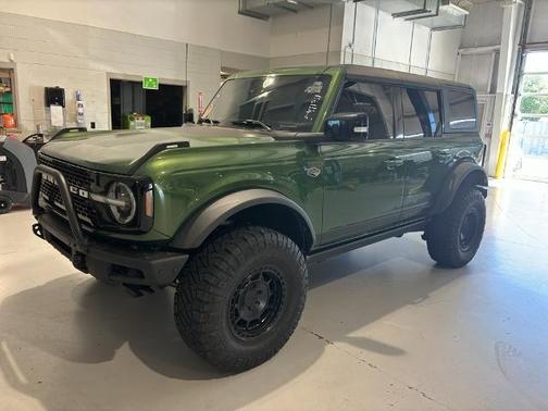 2022 Ford Bronco 