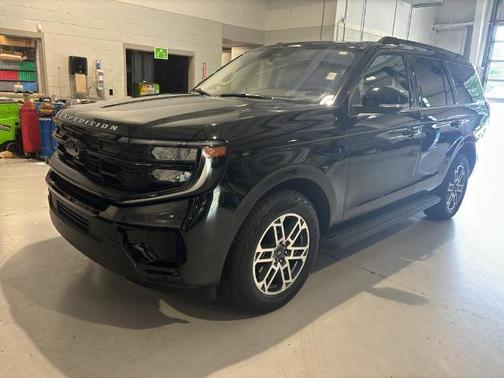 AGATE BLACK METALLIC 2025 Ford Expedition ACTIVE