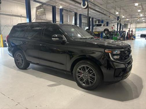 AGATE BLACK METALLIC 2025 Ford Expedition PLATINUM