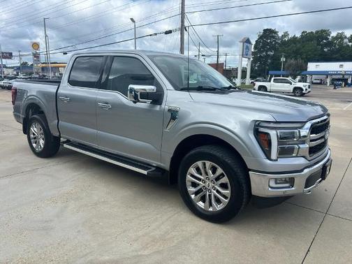 ICONIC SILVER METALLIC 2024 Ford F-150 LARIAT