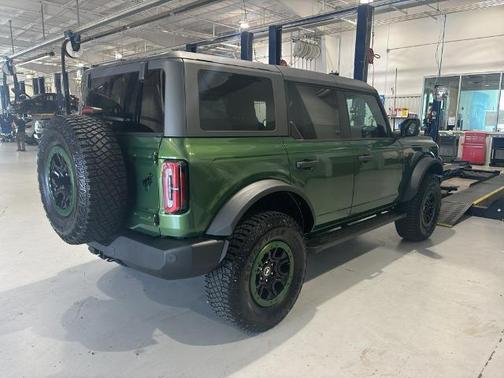 2024 Ford Bronco WILDTRAK