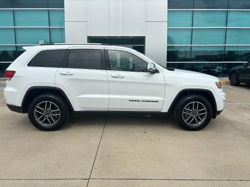 Bright White Clearcoat 2020 Jeep Grand Cherokee LIMITED