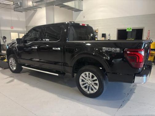 AGATE BLACK METALLIC 2025 Ford F-150 LARIAT