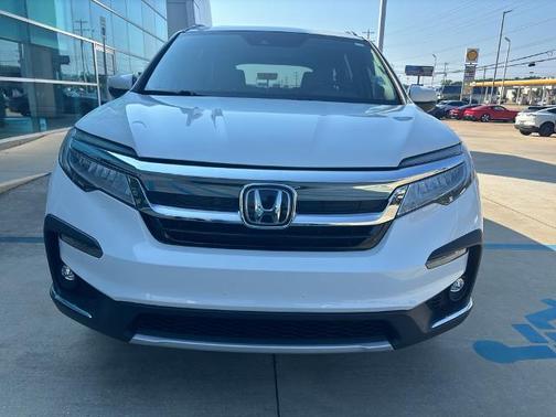 2022 Honda Pilot TOURING 7-PASSENGER