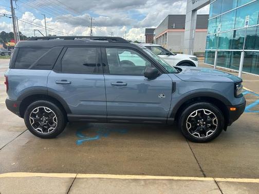 AZURE GRAY METALLIC TRI-COA 2025 Ford Bronco Sport OUTER BANKS