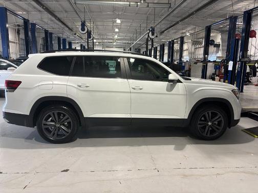 2023 Volkswagen Atlas 3.6 SE W/ TECHNOLOGY