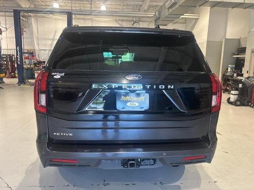 DARK MATTER GREY METALLIC 2025 Ford Expedition ACTIVE