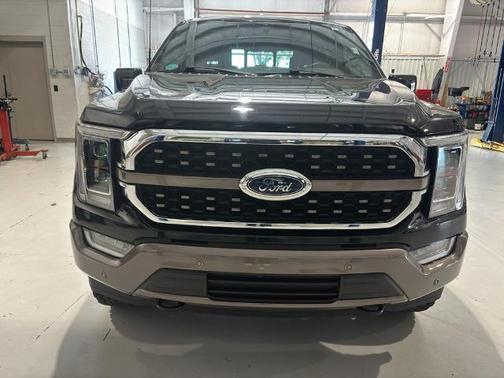 AGATE BLACK METALLIC 2023 Ford F-150