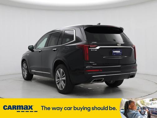 2023 Cadillac XT6 Premium Luxury