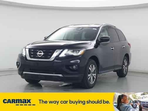 2018 Nissan Pathfinder SV
