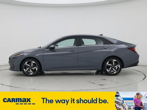 2022 Hyundai ELANTRA Limited