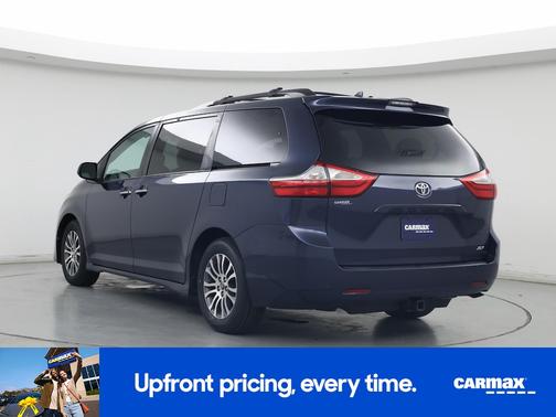 2019 Toyota Sienna XLE Premium