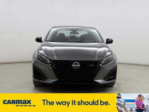 2024 Nissan Altima SR