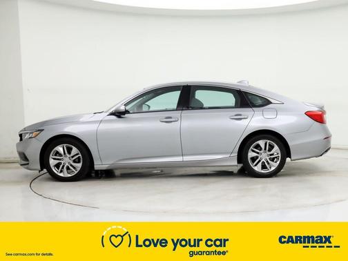 Photo 3 of 25 of 2019 Honda Accord LX
