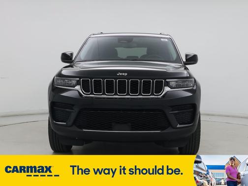 2022 Jeep Grand Cherokee Laredo