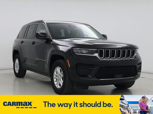 2022 Jeep Grand Cherokee Laredo