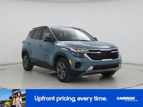 Blue 2024 Kia Seltos S