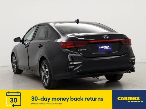 Photo 2 of 25 of 2019 Kia Forte LXS
