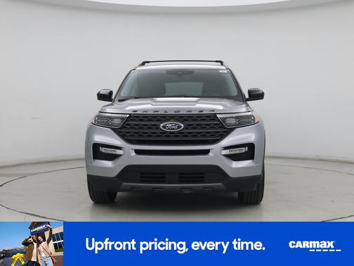 Silver 2022 Ford Explorer XLT