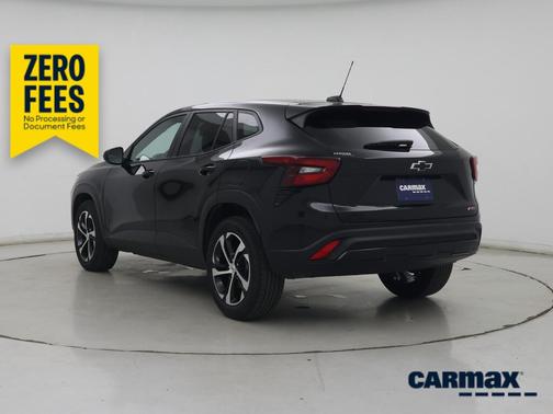 Black 2025 Chevrolet Trax 1RS