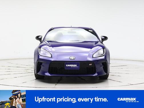 2025 Toyota GR86 Base (M6)