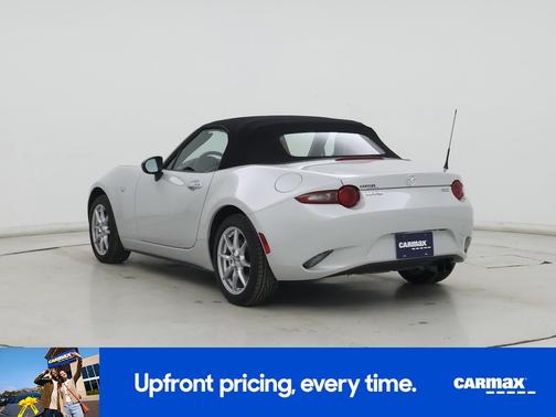 2016 Mazda MX-5 Miata Sport