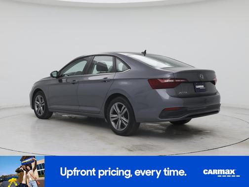 Gray 2024 Volkswagen Jetta SE