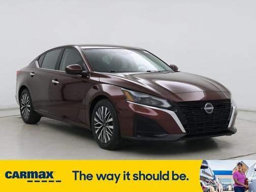2023 Nissan Altima SV