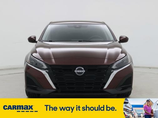 2023 Nissan Altima SV