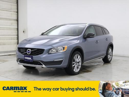 2018 Volvo V60 Cross Country T5