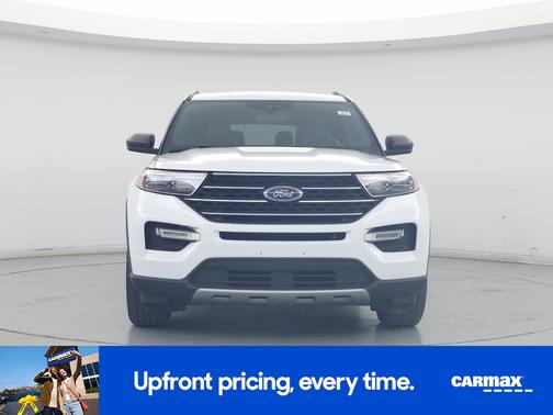 White 2020 Ford Explorer XLT