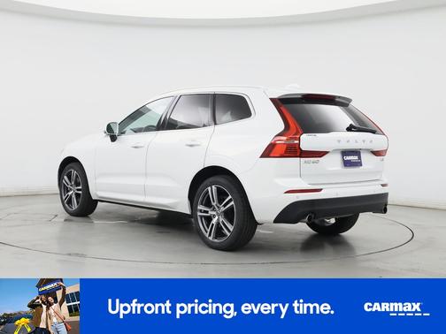 2020 Volvo XC60 T5 Momentum