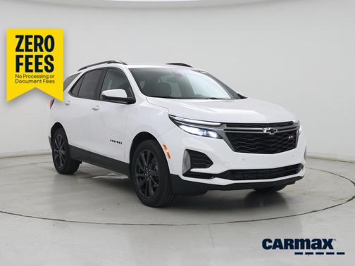 White 2023 Chevrolet Equinox RS