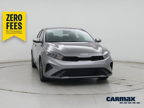 Silver 2024 Kia Forte LXS