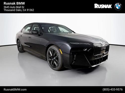 2026 BMW 750e i xDrive