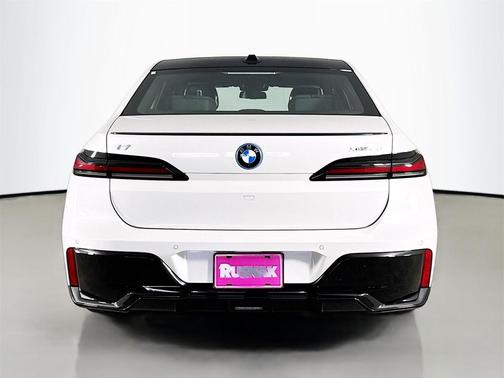 2026 BMW i7 xDrive60