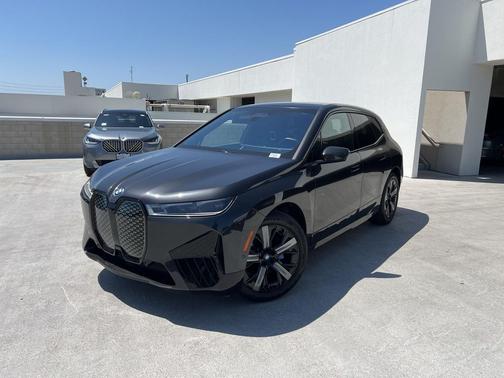 2023 BMW iX xDrive50
