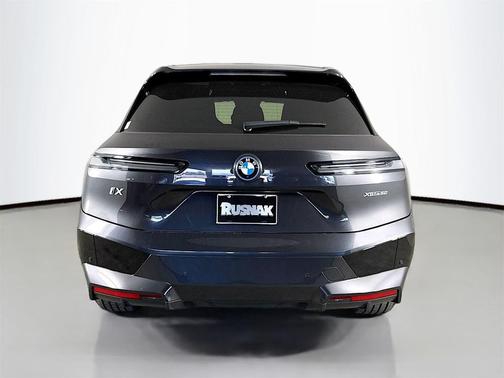 2023 BMW iX xDrive50