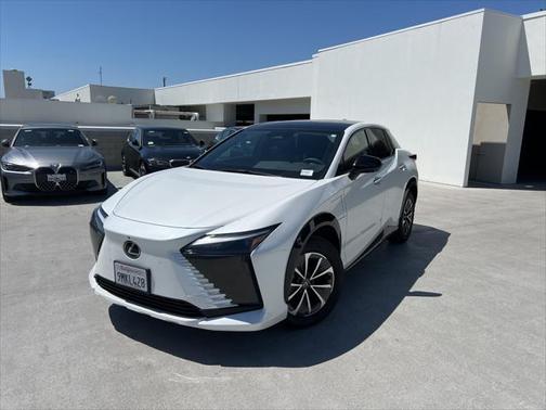 2024 Lexus RZ 300e Premium