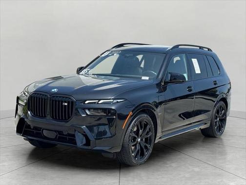 2024 BMW X7 M60i