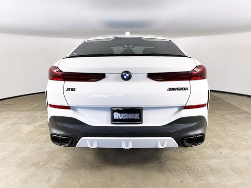 2026 BMW X6 M60i