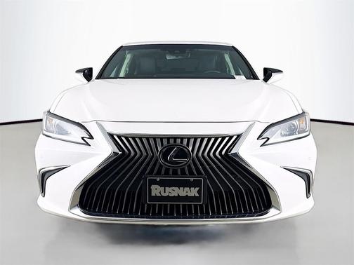 2021 Lexus ES 250 Base