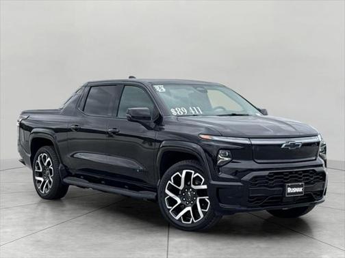 2024 Chevrolet Silverado EV RST
