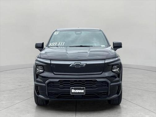 2024 Chevrolet Silverado EV RST