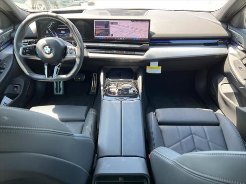 2024 BMW 530 i