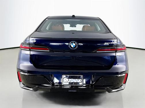 2026 BMW i7 xDrive60